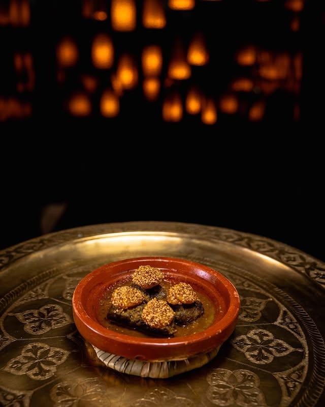 Où manger un vrai tagine marocain à Marrakech : guide d'un restaurant marocain authentique à Guéliz